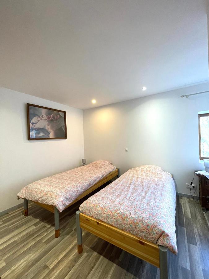 Le Petit Chalus Grand Gite Forcalquier Exterior foto